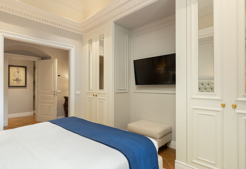 Pazzi Penthouse Luxury Apartment In Florence By Pa: Autumn, Bedroom, Spring, Summer