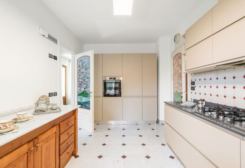 Villa Le Fontanelle In Forte Dei Marmi With Ac: Autumn, Kitchen, Spring, Summer