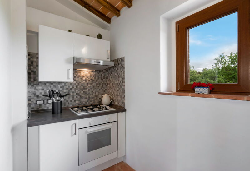 Vineyard’s Cottage With Pool, Ac, Wifi - Siena: Autumn, Kitchen, Spring, Summer