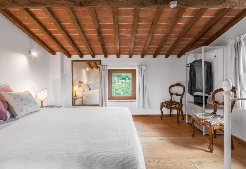 Vineyard’s Cottage With Pool, Ac, Wifi - Siena: Autumn, Bedroom, Spring, Summer