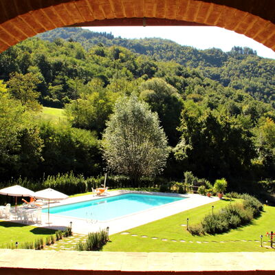 Poggio Marino: Piscina
