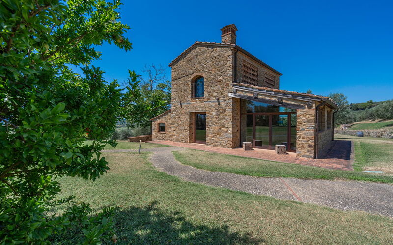 Villa Meraviglia With Pool And Ac: Frühling, Garten, Herbst, Sommer