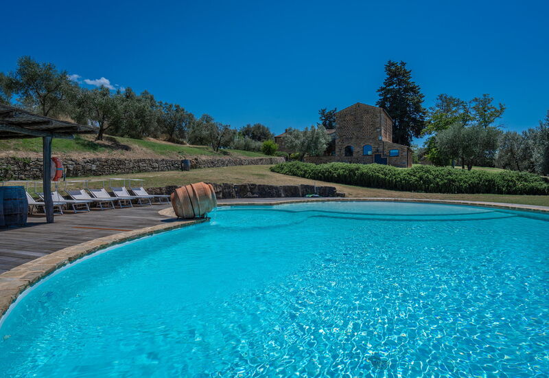 Villa Meraviglia With Pool And Ac: Autumn, Pool, Spring, Summer