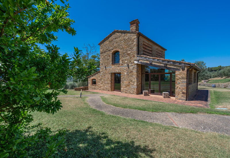 Villa Meraviglia With Pool And Ac: Autumn, Garden, Spring, Summer