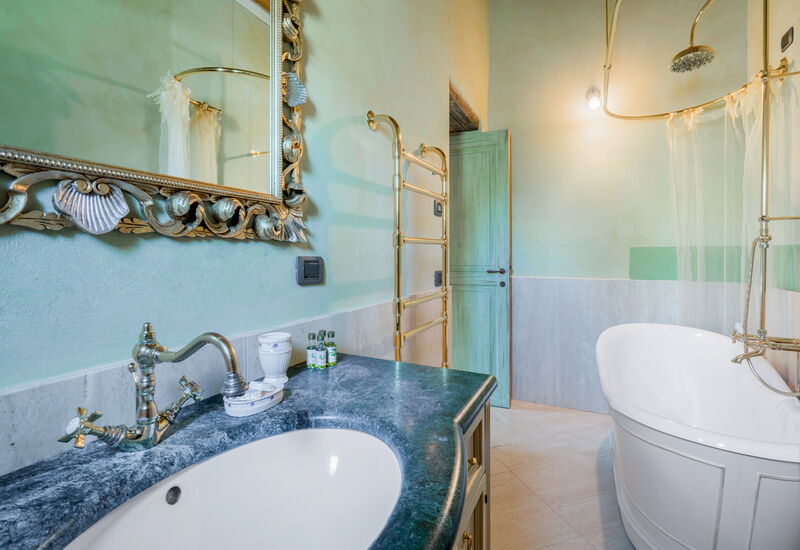 Villa Meraviglia With Pool And Ac: Autumn, Bathroom, Spring, Summer