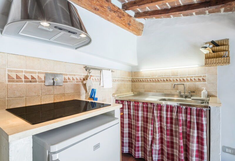 Belle Donne Apartment, Tornabuoni, Florence, Wifi: Autumn, Kitchen, Spring, Summer