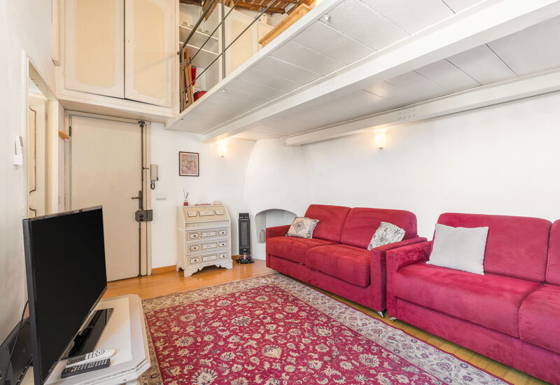 Belle Donne Apartment, Tornabuoni, Florence, Wifi: Autumn, Living Room, Spring, Summer