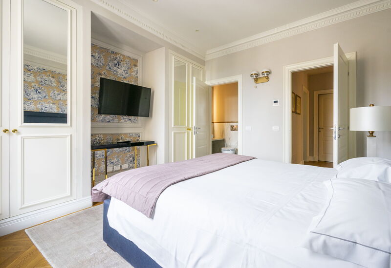 Albizi Penthouse Luxury Apartment In Florence By P: Autumn, Bedroom, Spring, Summer, Winter