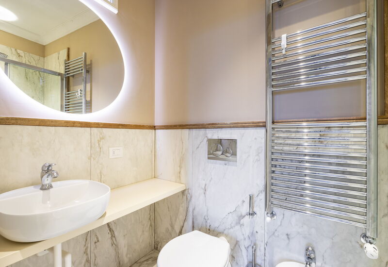 Albizi Penthouse Luxury Apartment In Florence By P: Autumn, Bathroom, Spring, Summer, Winter