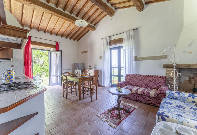 Marcigliana Cottage, Pool, Radicondoli: Frühling, Herbst, Küche, Sommer