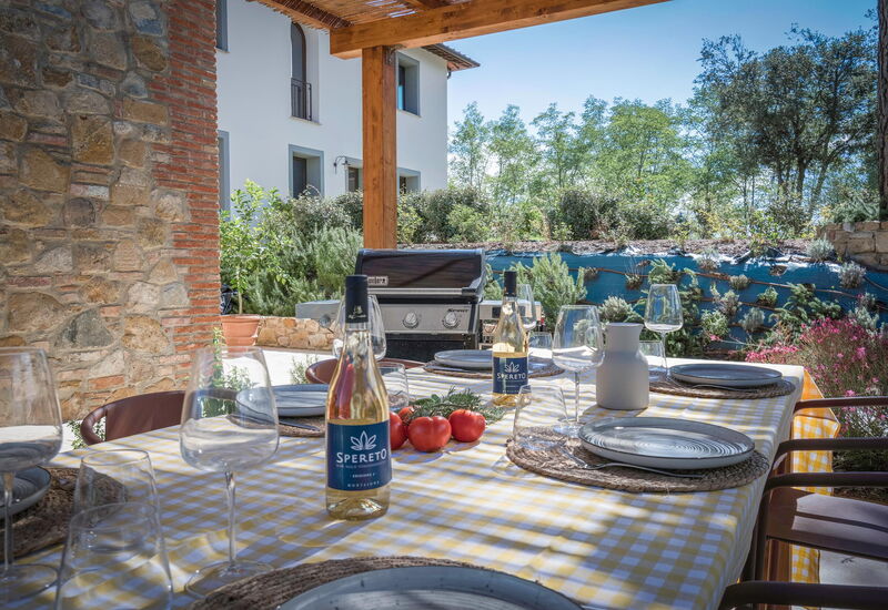 Punteriolo Spereto Family Apartment With Pool,: Autumn, Garden, Spring, Summer