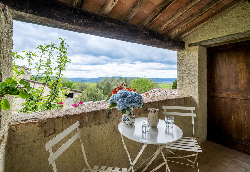 La Palazzina, Ville Di Corsano, Home And Pool: Autumn, Balcony / Terrace / Patio, Spring, Summer