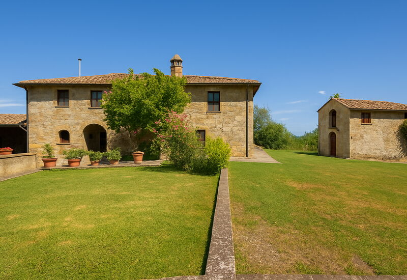 La Palazzina, Ville Di Corsano, Home And Pool: Autumn, Garden, Spring, Summer